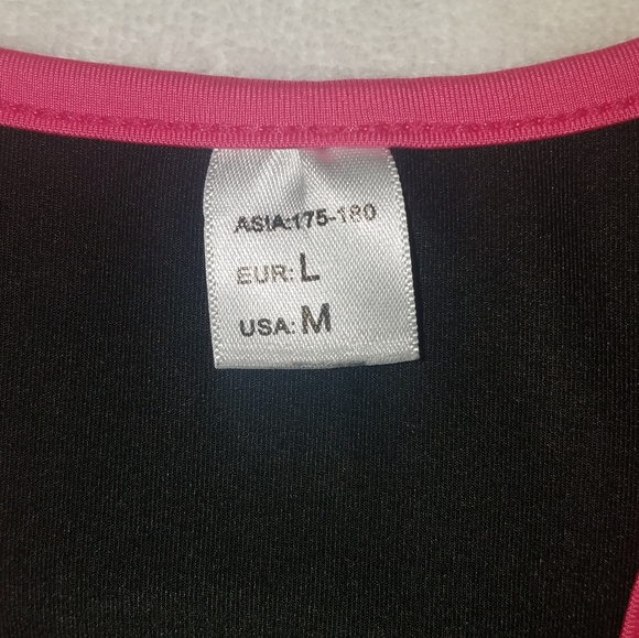 4 Tops + *FREE NEW Jump Rope!* - Picture 3 of 12